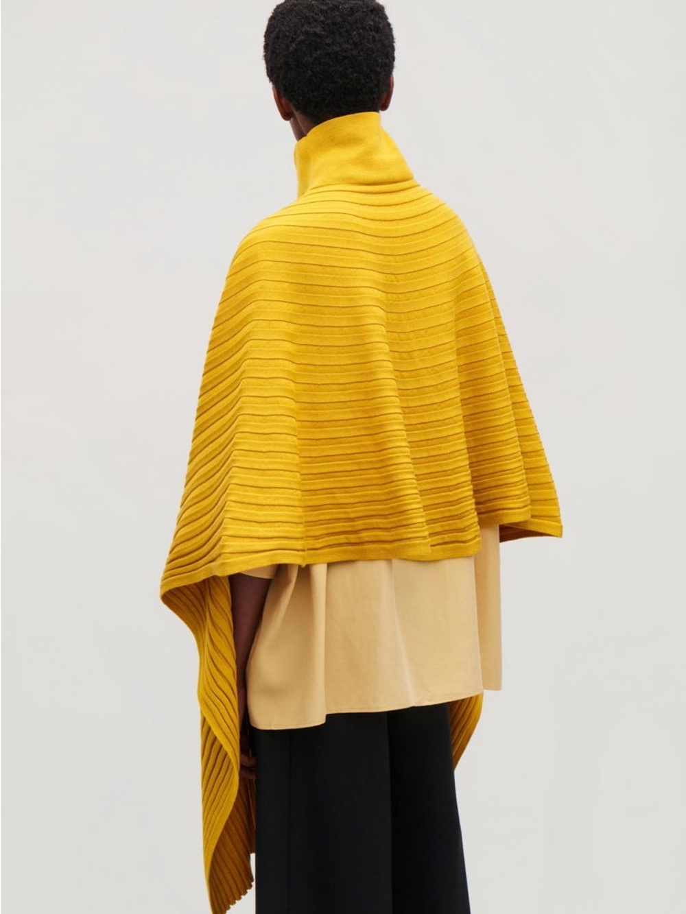 COS Ribbed Roll-Neck Scarf - Picture 3 of 10